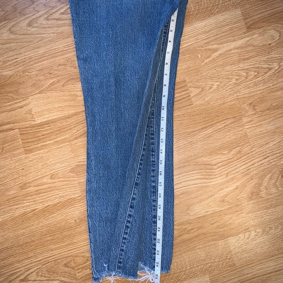 Universal Thread Size 4/27R Mom Jeans - Picture 8 of 8